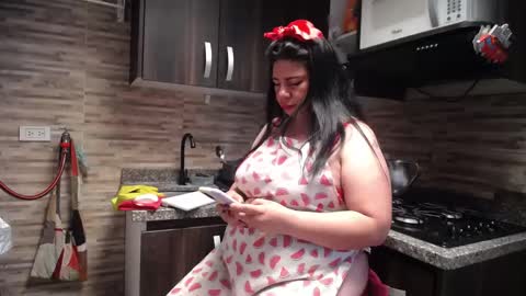 kinkyy_mom online show from June 9, 2026, 3:45 pm