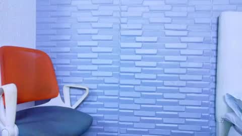 Snapshot of kinkyy_redhead chatting on April 21, 2026, 12:33 pm kinkyy_redhead online show from April 21, 2026, 12:33 pm