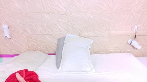 Snapshot of kinkyy_redhead chatting on June 2, 2026, 11:23 am kinkyy_redhead online show from June 2, 2026, 11:23 am