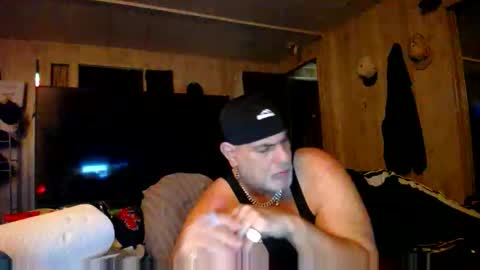 kinngbonga1 online show from November 16, 2025, 11:43 pm