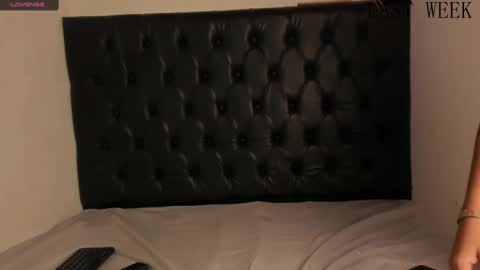 kiomi_san online show from February 26, 2025, 4:25 am