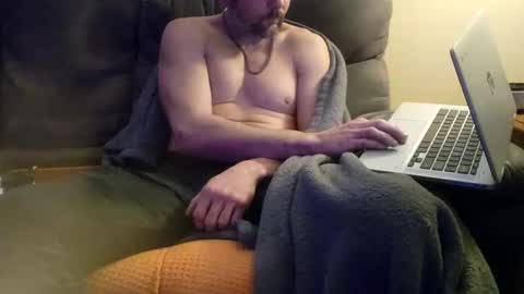 kipp62282 online show from January 5, 2025, 1:47 pm