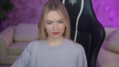 Sweet girls online show from March 2, 2025, 1:49 pm