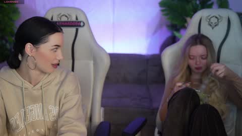 Sweet girls online show from January 12, 2026, 8:41 am