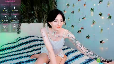 Kira online show from June 2, 2026, 8:55 pm