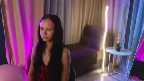 kira_bliss_ online show from August 7, 2026, 1:40 am
