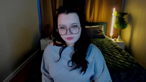 kira online show from February 26, 2026, 1:15 am