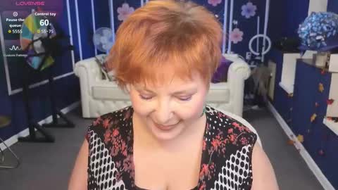 Kira Kennet online show from November 7, 2025, 7:52 am