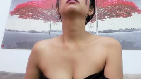 kira online show from February 14, 2025, 6:19 pm