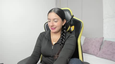 K I R A online show from April 27, 2026, 12:36 pm