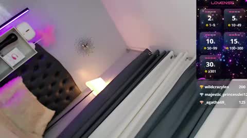 KIRA online show from December 12, 2024, 6:14 am