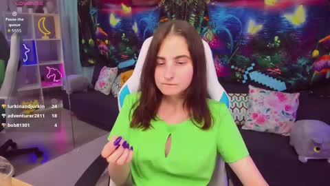 KiraParker online show from June 8, 2026, 1:28 am