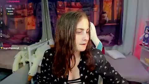 KiraParker online show from July 7, 2026, 5:50 pm