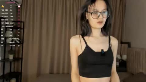 Miko online show from March 5, 2026, 6:37 pm