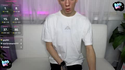    online show from January 30, 2025, 12:37 pm