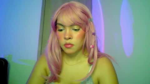 Kiri online show from September 19, 2025, 4:14 am