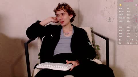 Alan online show from April 8, 2026, 3:01 pm