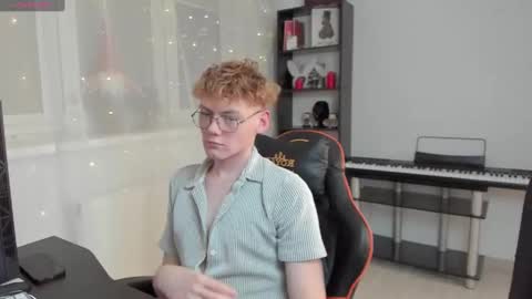 Kirill and Andrey online show from February 6, 2025, 6:24 pm