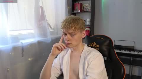 Kirill and Andrey online show from March 10, 2025, 9:32 am