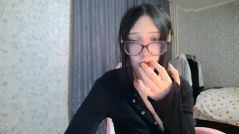 Nicole online show from September 25, 2025, 6:44 pm