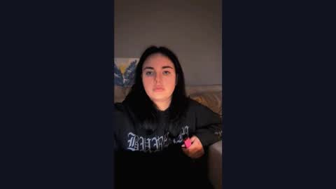 Kira online show from October 28, 2025, 7:16 pm