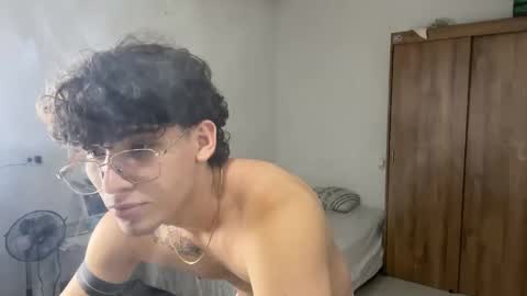 Snapshot of kisan_smith chatting on February 16, 2025, 3:26 am Kisan online show from February 16, 2025, 3:26 am