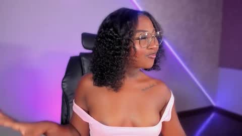 kishalove_ online show from November 3, 2025, 11:11 am