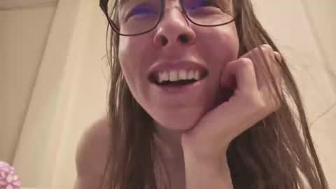 Wet Girl online show from February 19, 2025, 2:44 pm