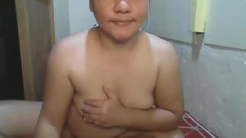 kiss_me_loves online show from December 16, 2025, 9:14 am