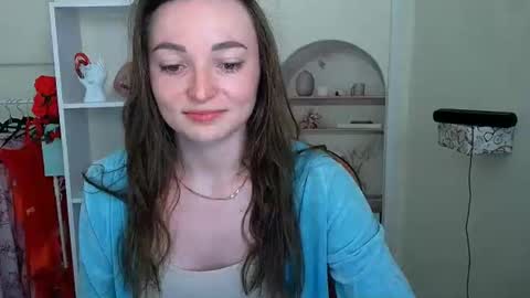 Snapshot of kiss_shy chatting on June 16, 2026, 5:43 am Valeria online show from June 16, 2026, 5:43 am