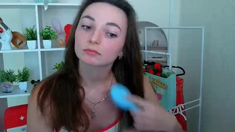 Snapshot of kiss_shy chatting on July 3, 2026, 1:06 pm Valeria online show from July 3, 2026, 1:06 pm