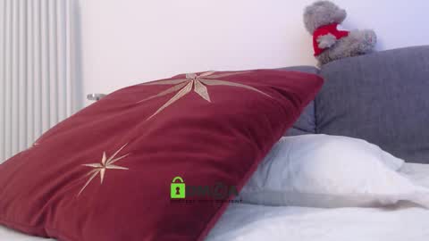 Snapshot of kissabella chatting on February 24, 2026, 7:56 pm Alexandra online show from February 24, 2026, 7:56 pm