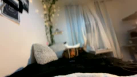 Kissah Kreampuff online show from January 22, 2025, 8:29 am