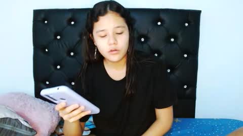 kiss and fire online show from November 2, 2025, 6:49 am