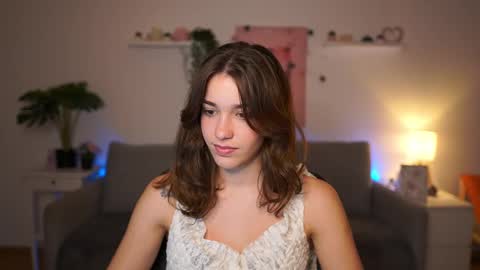 Snapshot of kissiecat chatting on November 12, 2025, 2:06 pm Sisi online show from November 12, 2025, 2:06 pm