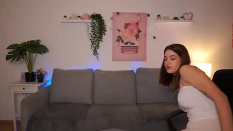 Snapshot of kissiecat chatting on November 22, 2025, 6:51 pm Sisi online show from November 22, 2025, 6:51 pm