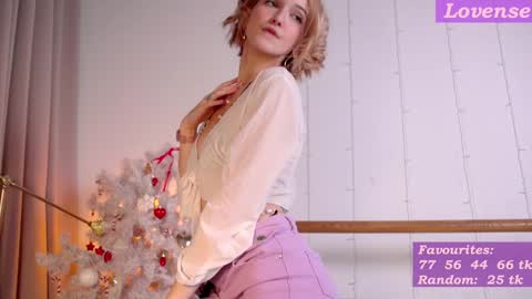 Snapshot of kisskiss_muah chatting on January 21, 2025, 5:20 pm Kate online show from January 21, 2025, 5:20 pm