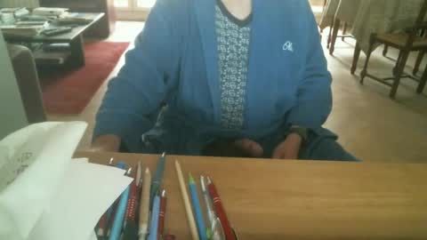 kisslog1 online show from October 25, 2025, 7:38 am