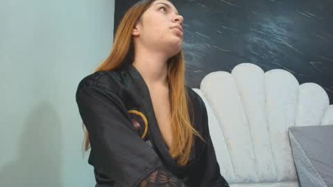 Snapshot of kissme_luna chatting on May 9, 2026, 7:08 pm BELLA FLAME online show from May 9, 2026, 7:08 pm