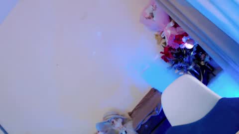 Snapshot of kissmebetter chatting on July 2, 2026, 11:44 pm Saint Onicka online show from July 2, 2026, 11:44 pm