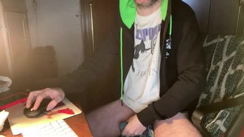 kissofbanned1983 online show from March 4, 2026, 11:05 am