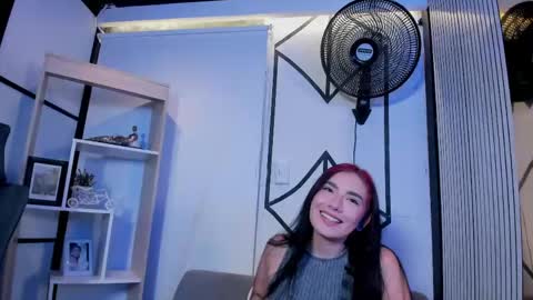 Snapshot of kitanna_1 chatting on June 5, 2026, 10:15 pm kitanna_1 online show from June 5, 2026, 10:15 pm