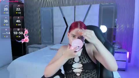 Snapshot of kitanna_1 chatting on July 1, 2026, 10:09 pm kitanna_1 online show from July 1, 2026, 10:09 pm