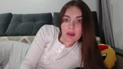 Im Amaia   Everyone Merry Christmas  online show from June 13, 2026, 10:29 pm