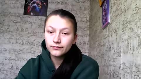kiti_kitiss online show from February 16, 2025, 9:48 am
