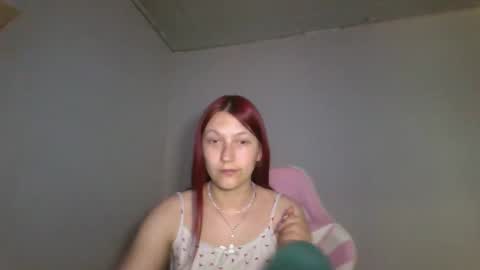 kiti_kitiss online show from April 18, 2026, 1:04 pm