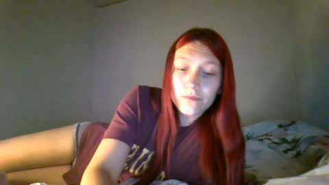 kiti_kitiss online show from June 20, 2026, 7:05 pm