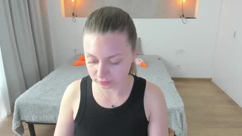 Snapshot of kitkatvel chatting on May 30, 2026, 5:59 am kitkatvel online show from May 30, 2026, 5:59 am