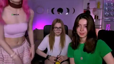 kitniss online show from June 29, 2026, 7:14 pm
