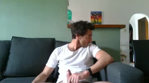 Steve Cocks online show from October 10, 2025, 11:53 am